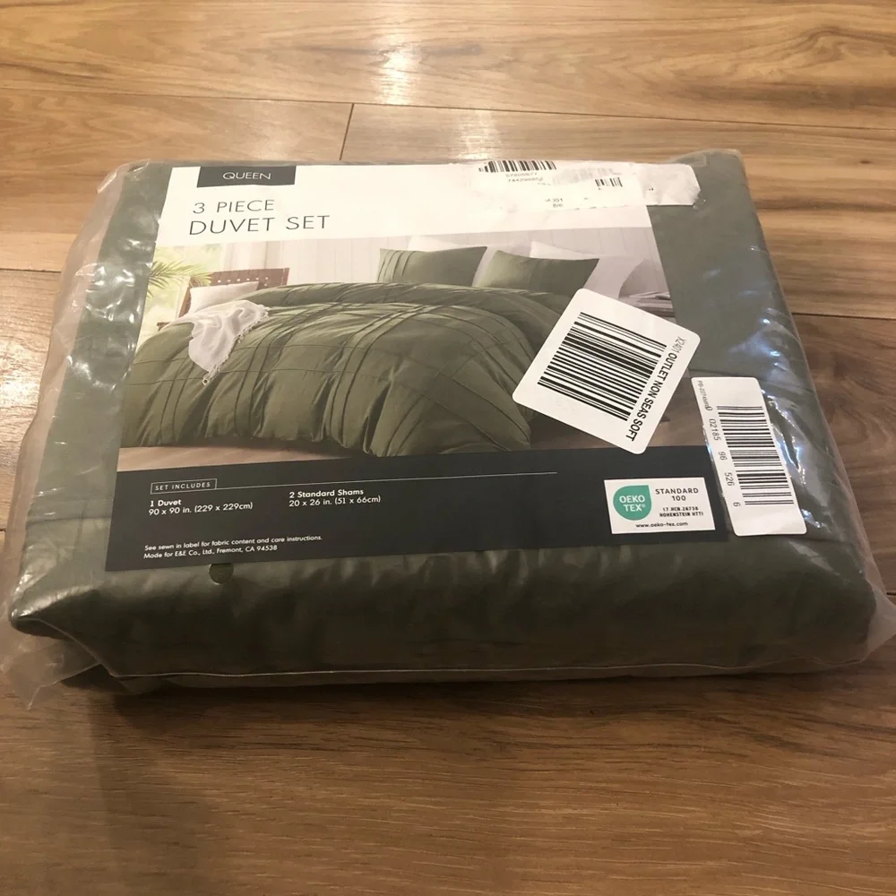 510 Design Porter Soft Washed Pleated Duvet Cover Set Queen Size, Green